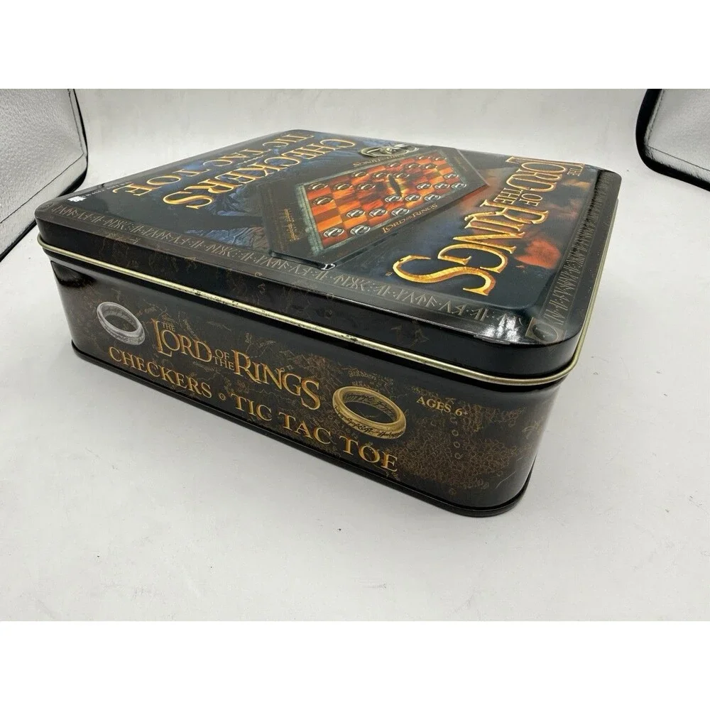 The Lord of the Rings Checkers Tic Tac Toe Game in Collectible Tin Complete